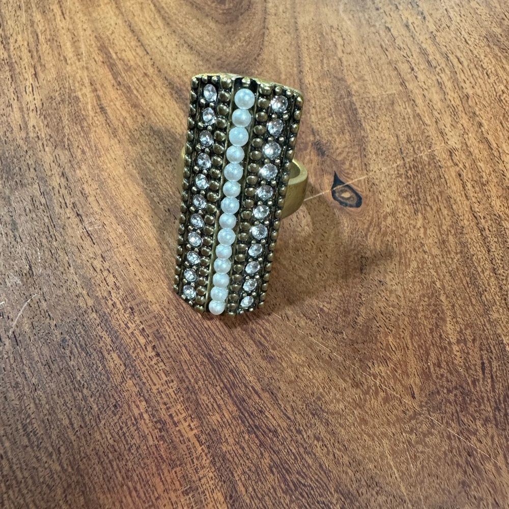 Silpada Vintage-Inspired Brass and Pearl Ring